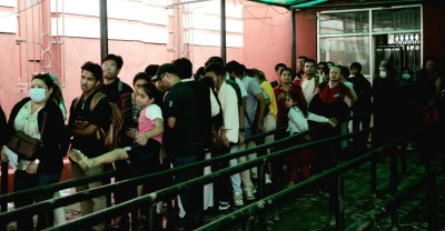  राष्ट्रिय परिचय पत्रको सर्भर डाउन भएसँगै नारायणहिटी पुगेका सेवाग्राही अलपत्र (तस्बिरहरु) 
